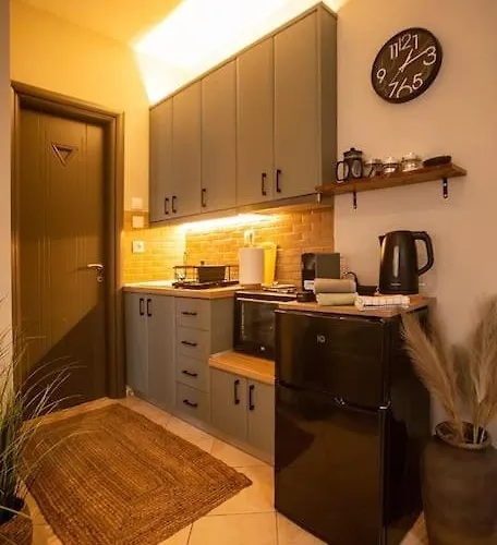 στη Your Apartamento Larissa